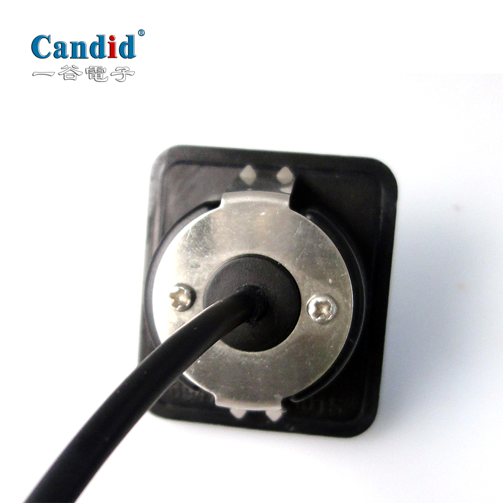 Cámaras universales para coche CA-301