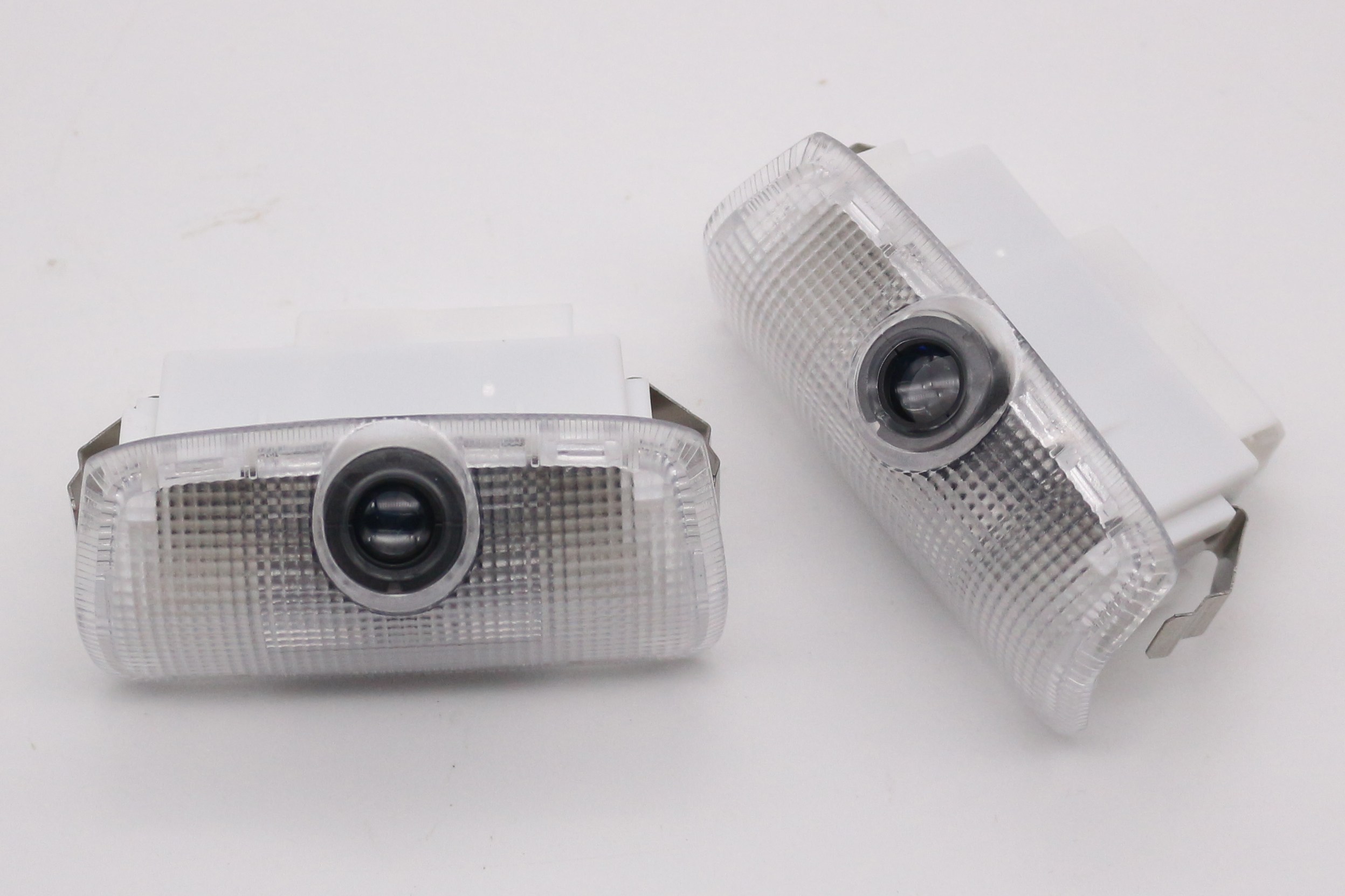 Luces de bienvenida universales y personalizadas para coche