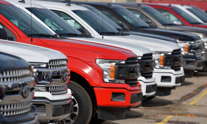 EEUU investiga si Ford tardó en reparar las cámaras de respaldo